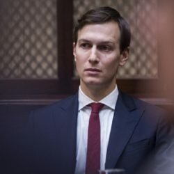 أحمدي نجاد يطالب خامنئي بانتخابات رئاسية ونيابية مبكرة