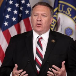 أمير القصيم يتفقد شوارع بريدة وأحياءها بسيارته الخاصة