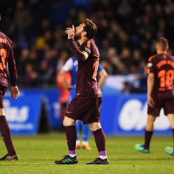 روحاني لماكرون: الاتفاق النووي “غير قابل للتفاوض مطلقاً”