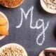 هذه الأعراض تدل على أنك مصاب بنقص المغنيسيوم .. وإليك مصادره
