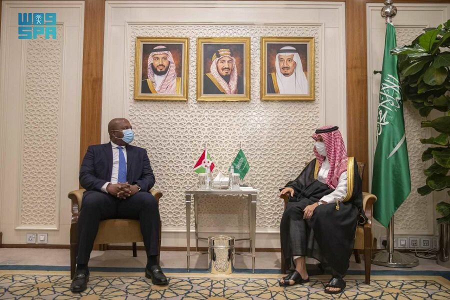 سمو وزير الخارجية يستقبل وزير خارجية جمهورية بوروندي