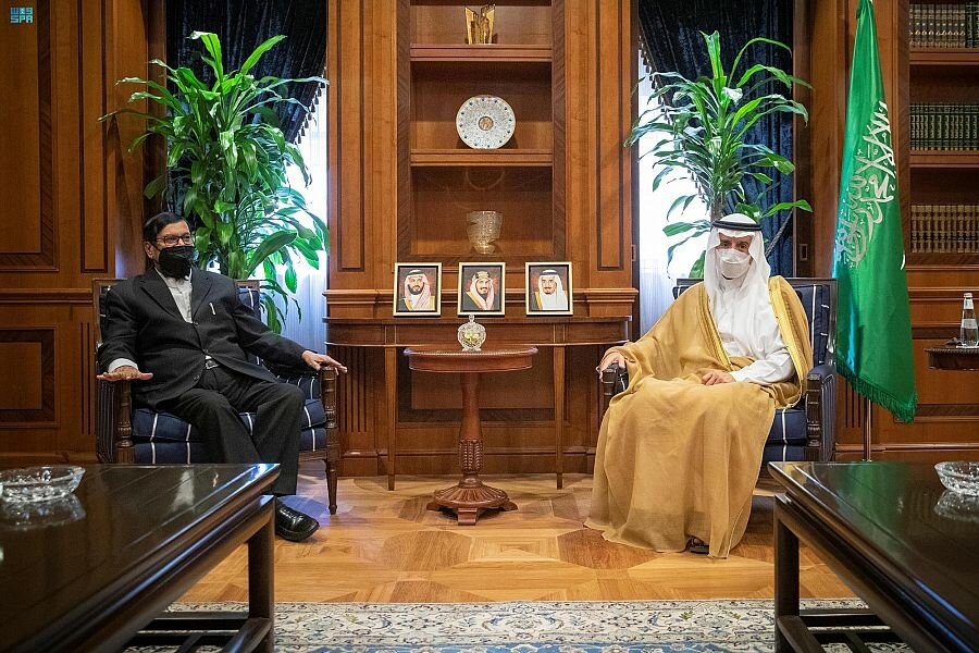 وزير الدولة للشؤون الخارجية يستقبل سفير جمهورية موريشيوس لدى المملكة