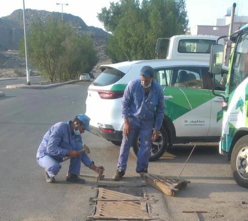 بلدية العمرة الفرعية تنفذ حملات ميدانية لمعالجة التشوه البصري