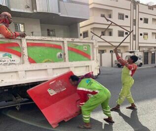 أمانة العاصمة المقدسة ترفع 4 أطنان من المخلفات وتغلق 5 عربات “فود ترك”