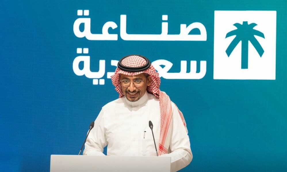 وزير الصناعة والثروة المعدنية يطلق عددًا من المنتجات لتمكين القطاع الخاص (فيديو)