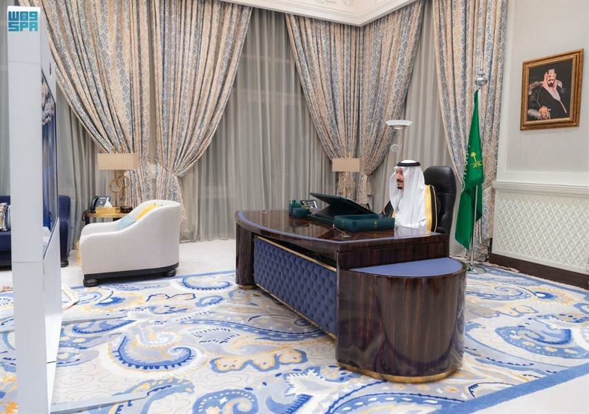 “الوزراء” يعقد جلسته الأسبوعية عبر الاتصال المرئي برئاسة خادم الحرمين