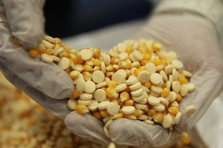 إحباط مخطط لتهريب أكثر من 1.5 مليون قرص “إمفيتامين” مخدر إلى المملكة