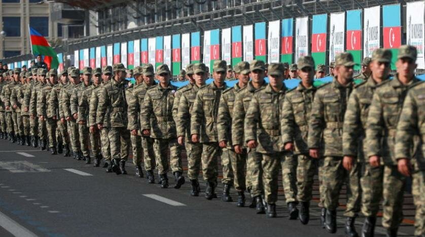 أذربيجان تعلن مقتل سبعة من جنودها في معارك على الحدود مع أرمينيا