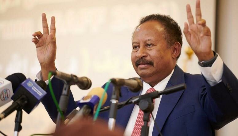 حمدوك يعود إلى رئاسة الحكومة السودانية بعد اتفاق سياسي واستمرار التظاهرات