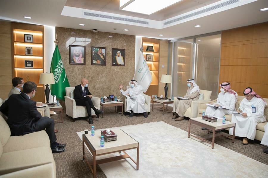 وزير التعليم يبحث آلية تعزيز المنح الدراسية المقدمة للطلبة السعوديين في إيطاليا