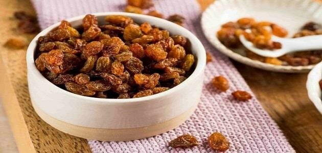 دراسة جديدة: تناول كمية قليلة من الزبيب يُخفض مستويات السكر بغضون ساعتين