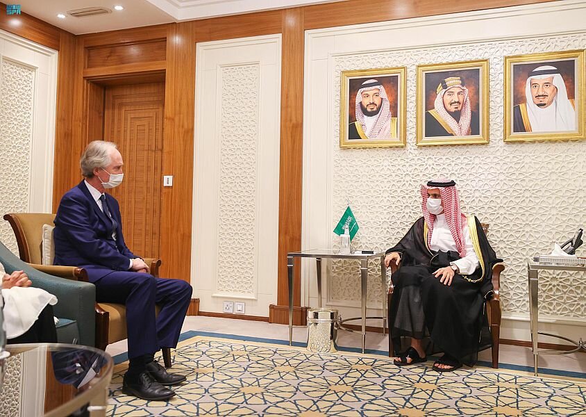 وزير الخارجية يستقبل مبعوث الأمم المتحدة الخاص إلى سوريا