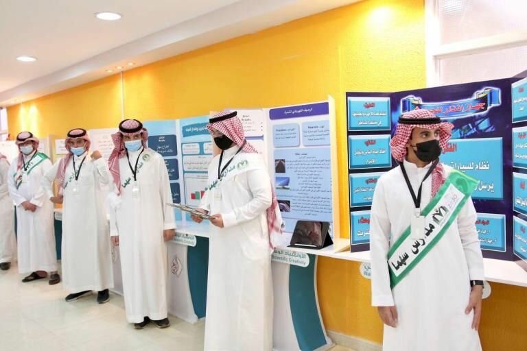 مدير عام تعليم حائل يفتتح معرض الأولمبياد الوطني للإبداع العلمي