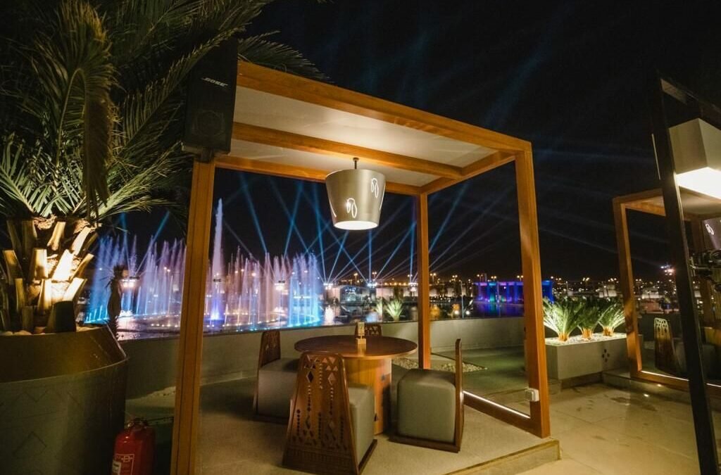 “بوليفارد رياض سيتي”.. جوهرة موسم الرياض الساطعة