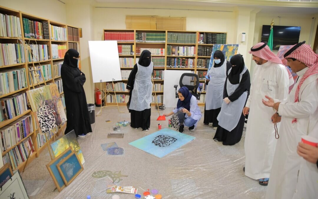 ورشة في فنون الطباعة بأدبي جدة