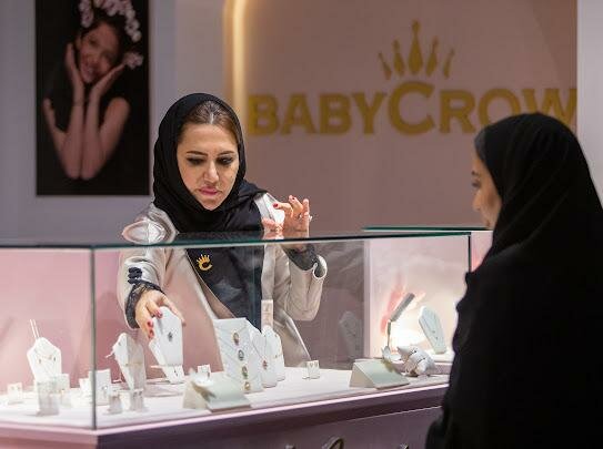 معرض المجوهرات الفريدة يتلألأ بأكثر من 80 نوعًا من إكسسوارات الأطفال في موسم الرياض