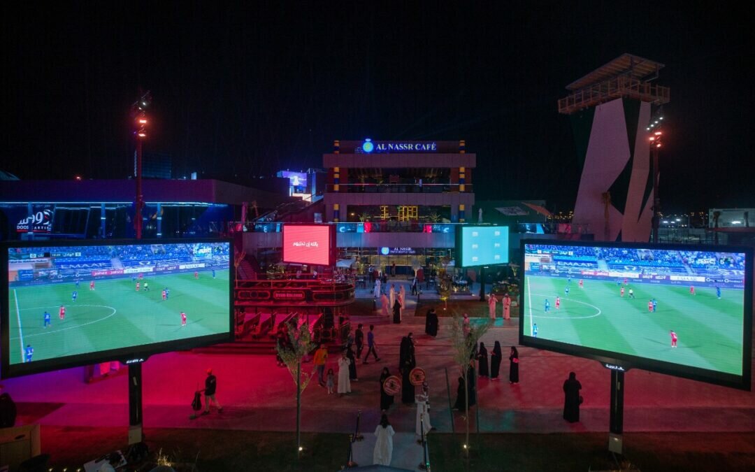 تنافسية الهلال والنصر تنتقل من البساط الأخضر لمقاهي “بوليفارد رياض سيتي”