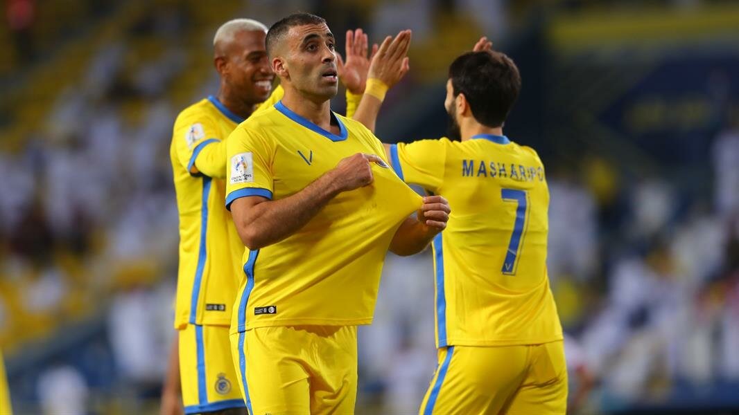 مصادر تكشف عن سر استغناء النصر عن حمدالله