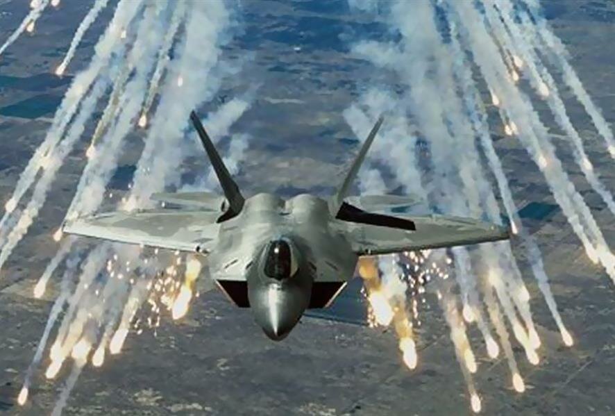 “التحالف” يعلن استهداف موقع سري تابع لخبراء الحرس الثوري الإيراني بصنعاء