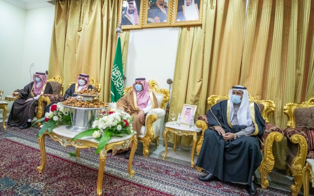 أمير منطقة حائل يزور محافظتي السليمي والغزالة