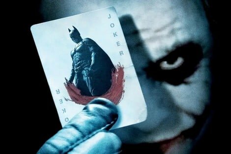 الجوكر بين الخير والشر