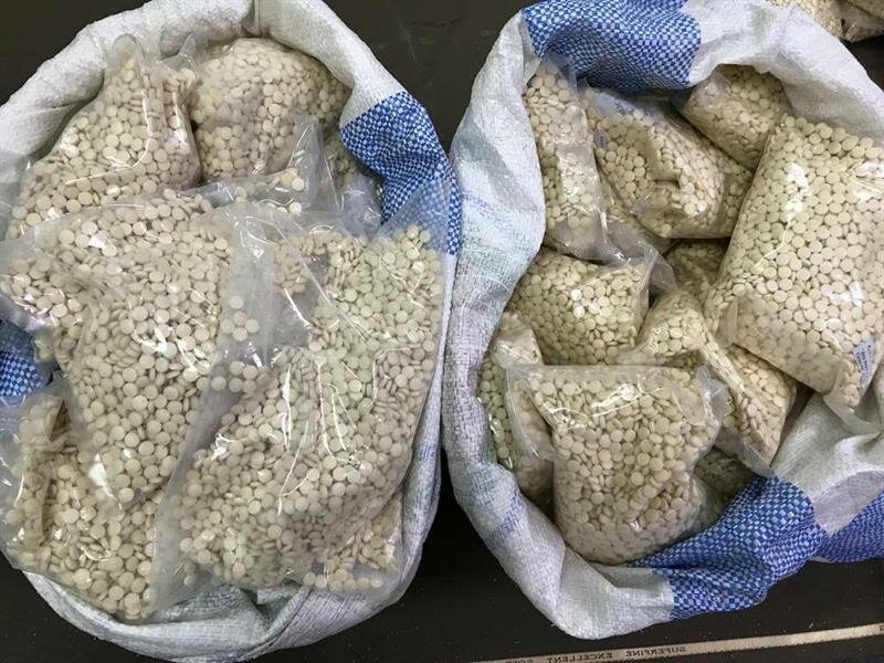 “مكافحة المخدرات” تضبط أكثر (1.2) مليون قرص إمفيتامين مخدر بالرياض