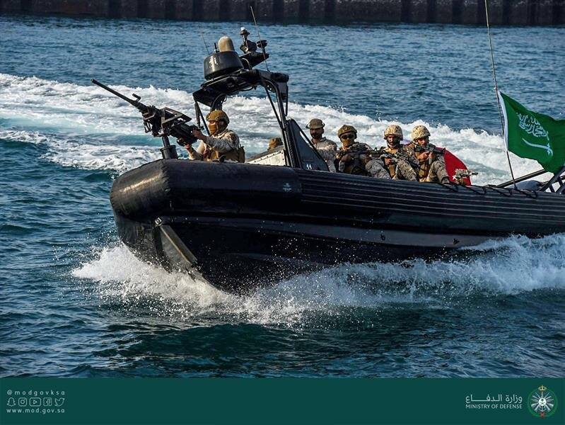 بمشاركة القوات البحرية الملكية والبحرينية.. انطلاق مناورات تمرين “جسر 22”
