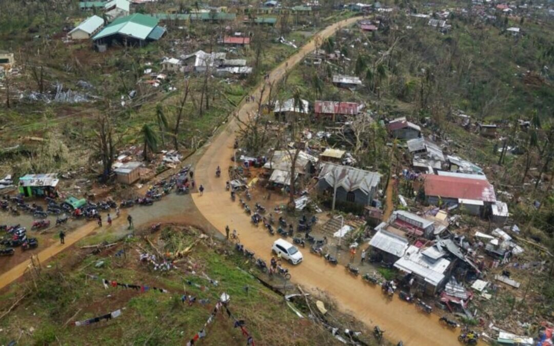 ارتفاع حصيلة ضحايا إعصار “راي” في الفلبين إلى 405 قتلى