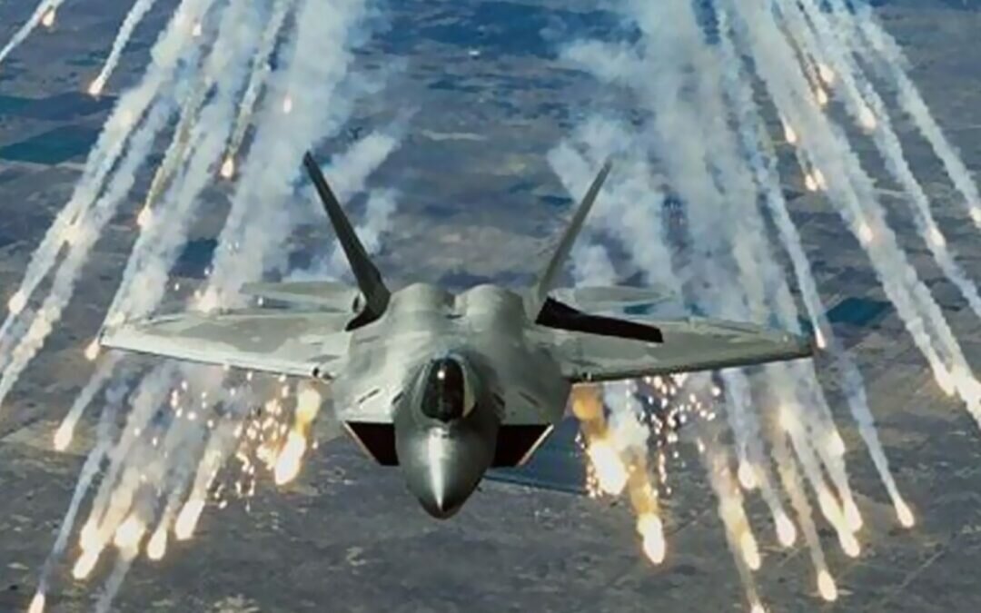 “التحالف”: مقتل 100 عنصر إرهابي وتدمير 11 آلية خلال 19 عملية استهدفت الحوثيين بمأرب
