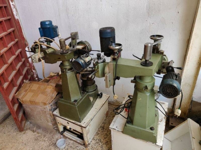 يحتوي على ماكينات وجهاز ليزر.. ضبط مصنع ذهب مخالف داخل فيلا سكنية في جدة