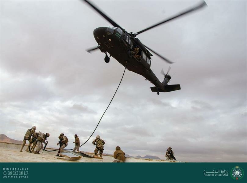 اختتام مناورات تبوك 5 بين القوات البرية الملكية السعودية والقوات المسلحة المصرية