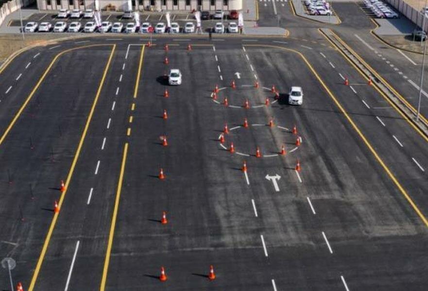 “المرور” يطلق خدمة حجز مواعيد تعليم القيادة إلكترونياً عبر منصة “أبشر”