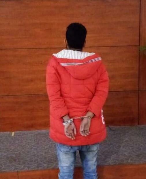 الإطاحة بمواطن أطلق النار في الهواء في الرياض وتباهى بحيازة مواد مخدرة