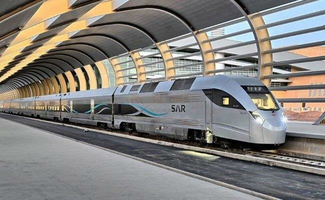 “سار” تحدد شروطًا تتعلق بالحالة الصحية عبر “توكلنا” للمسافرين من الفئة العمرية 12 عاما وأكثر