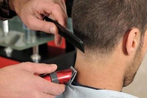 2000 ريال عقوبة مخالفة تكرار استخدام أدوات الحلاقة ذات الاستخدام الواحد