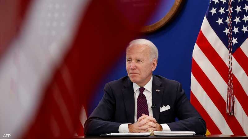 فيديو.. الرئيس الأمريكي يوجه سباباً نابياً لصحفي خلال مؤتمر بالبيت الأبيض