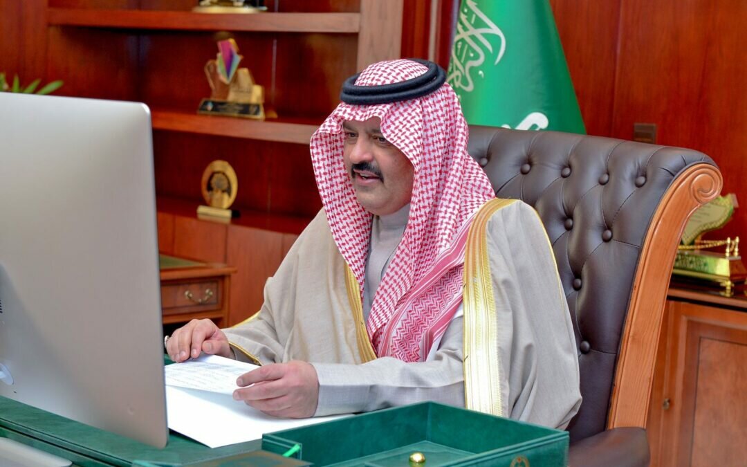 أمير حائل يرأس الاجتماع الثاني للجنة العليا للسلامة المرورية