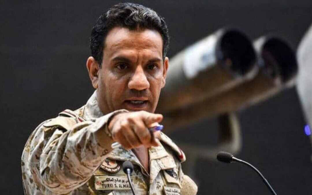 التحالف يطالب المدنيين إخلاء معسكر السوادية فوراً ويحذر مما سيحدث بعد 3 ساعات