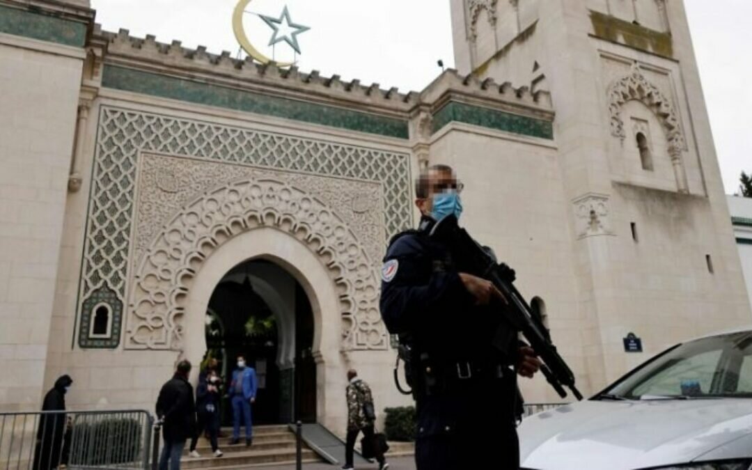 إغلاق بحجة «التطرف».. فرنسا تواصل الحرب على المساجد