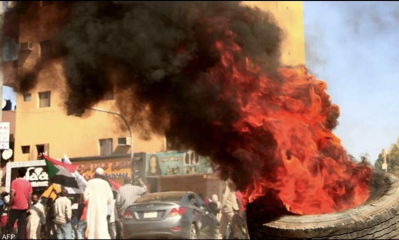 بعد تنحي حمدوك.. واشنطن تدعو لاستمرار الحكم المدني بالسودان