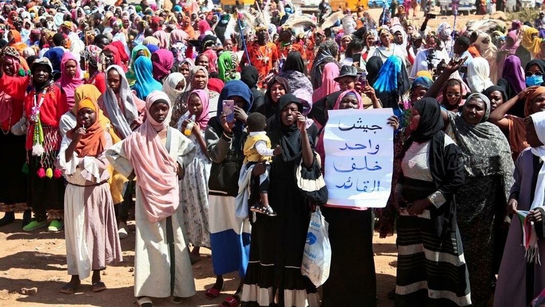 تظاهرة في الخرطوم دعماً للجيش.. وتنديدا بتدخلات الخارج