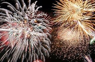 احتفاءً بيوم التأسيس.. الألعاب النارية وطائرات الدرونز تضيء سماء الرياض الخميس المقبل