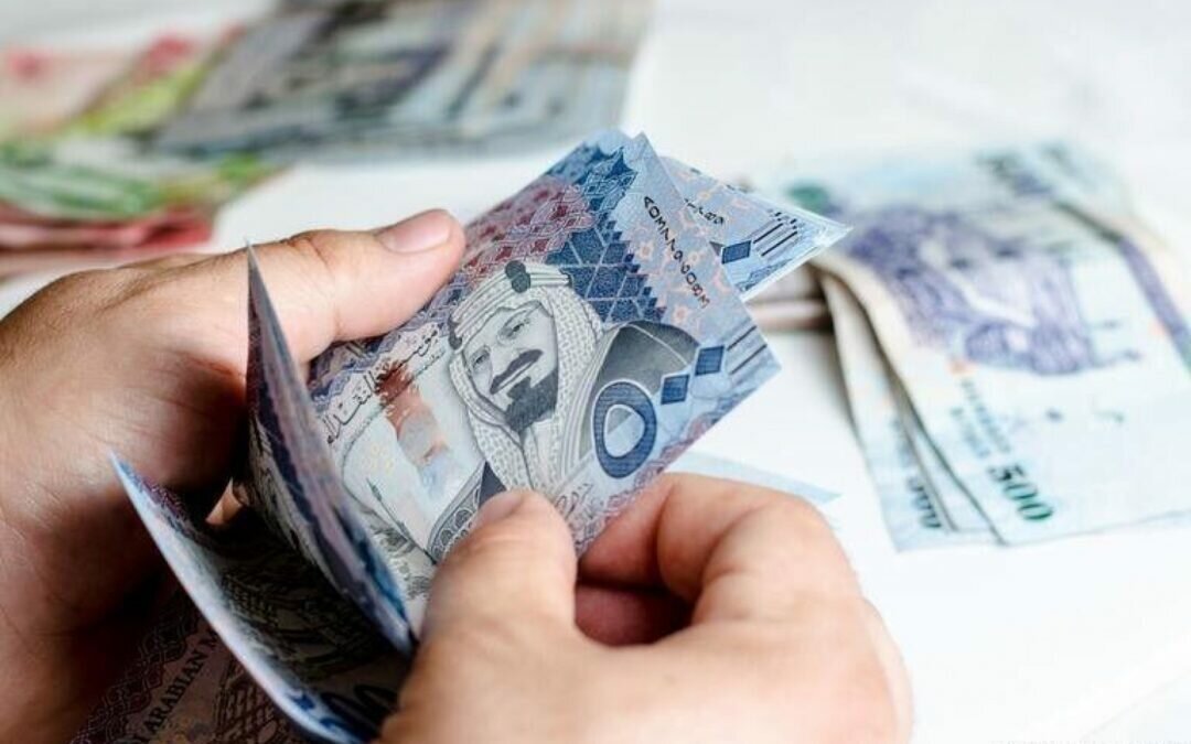 “مجلس الوزراء” يقرر إلغاء رسوم تراخيص «التعقيب» على المعاملات لدى الجهات الحكومية