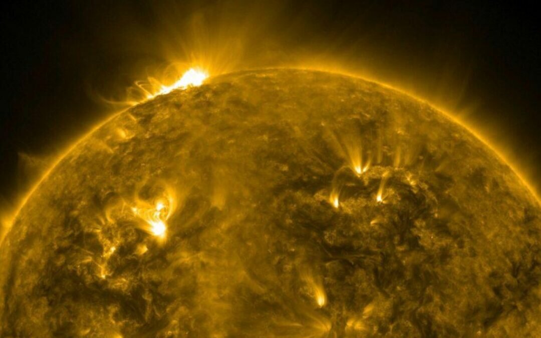 “فلكية جدة” تكشف سر البقعة التي أحدثت التوهج الهائل منذ أسبوع