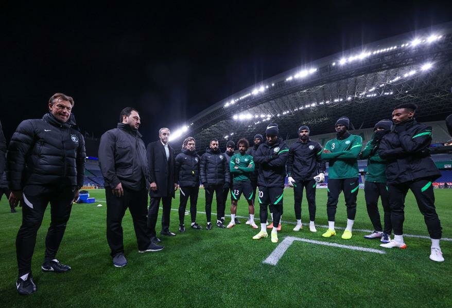 “رينارد” يحدد تشكيلة “الأخضر” أمام منتخب اليابان