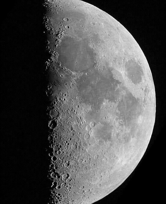 قمر شعبان يزين سماء المملكة اليوم