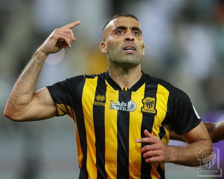 الاتحاد يتلقى ضربة موجعة بشأن “حمدالله” قبل مواجهة الهلال