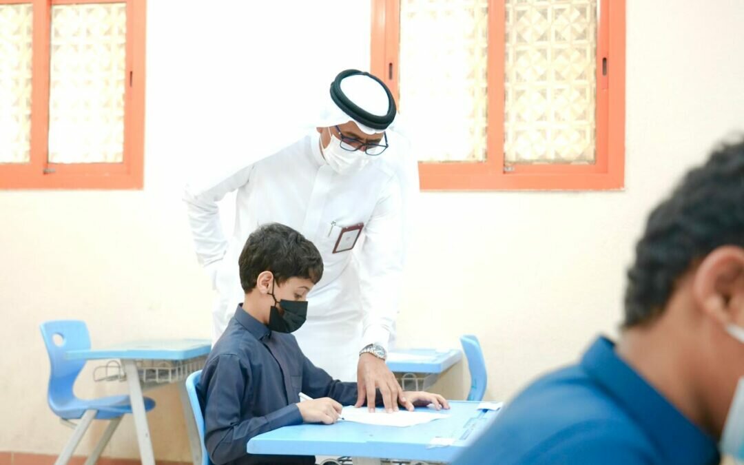 مدير عام تعليم جازان يقف على سير اختبارات نهاية الفصل الثاني بعدد من مدارس المنطقة