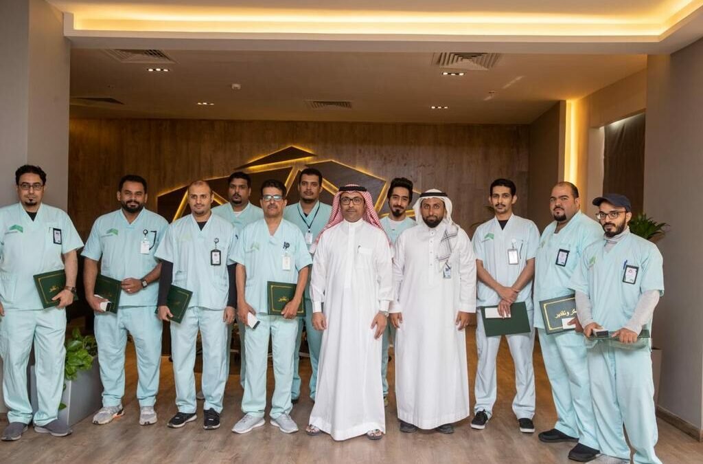 الزايدي يكرم مراقبي ومراقبات أمانة العاصمة المقدسة