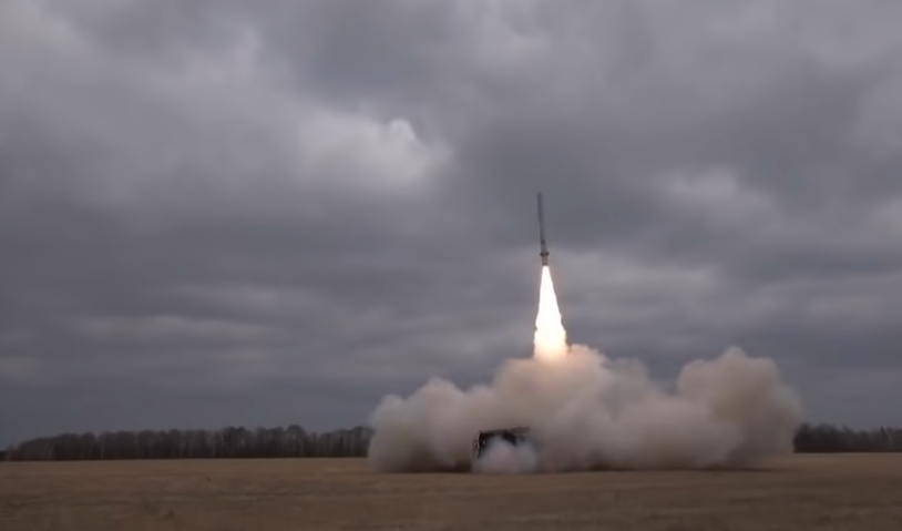 بالفيديو.. روسيا تقصف مواقع أوكرانية بصواريخ إسكندر